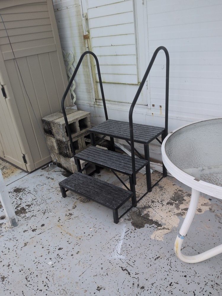 Mobile Home Steps