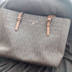 MICHAEL KORS BAG