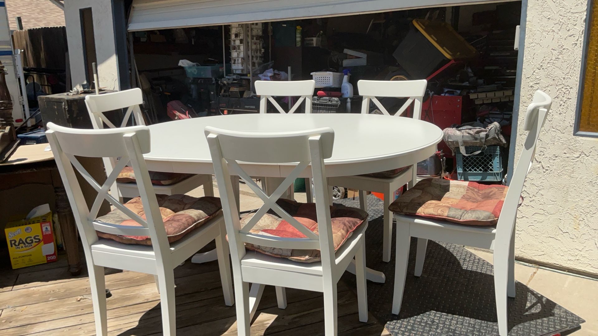 IKEA INGATORP Extendable Round Table & 6 INGOLF Chairs W/ Cushions