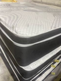 Queen Pillowtop Mattress and box spring new in plastic free delivery in Atlanta
