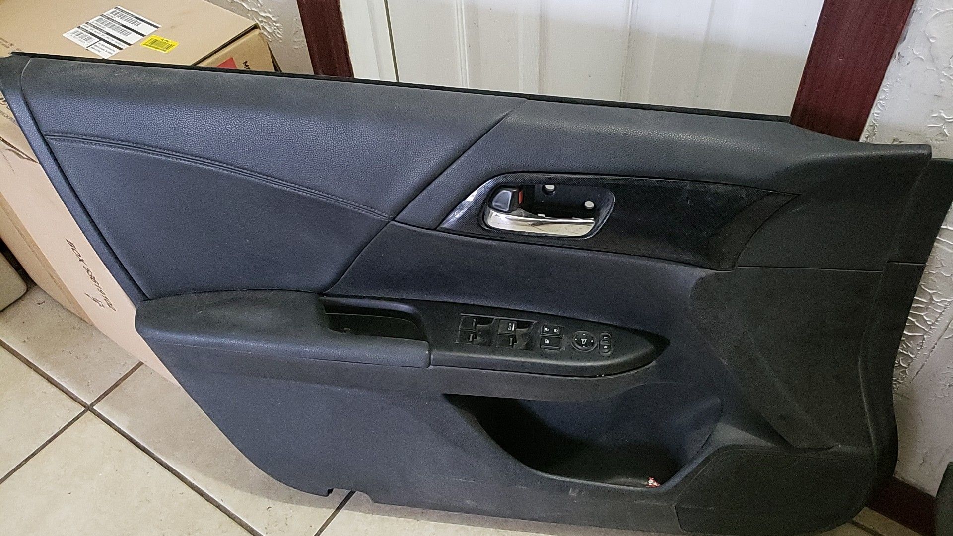 2013 Honda Accord Driver panel $45 for Sale in Dallas, TX - OfferUp