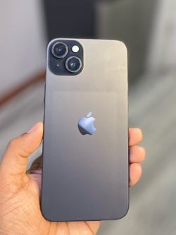 iPhone 15 regular 128GB Unlocked