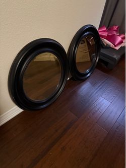 2 wood round mirrors