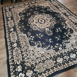 Rug 7x10 