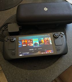 Steam Deck LCD 64GB model + 400GB card