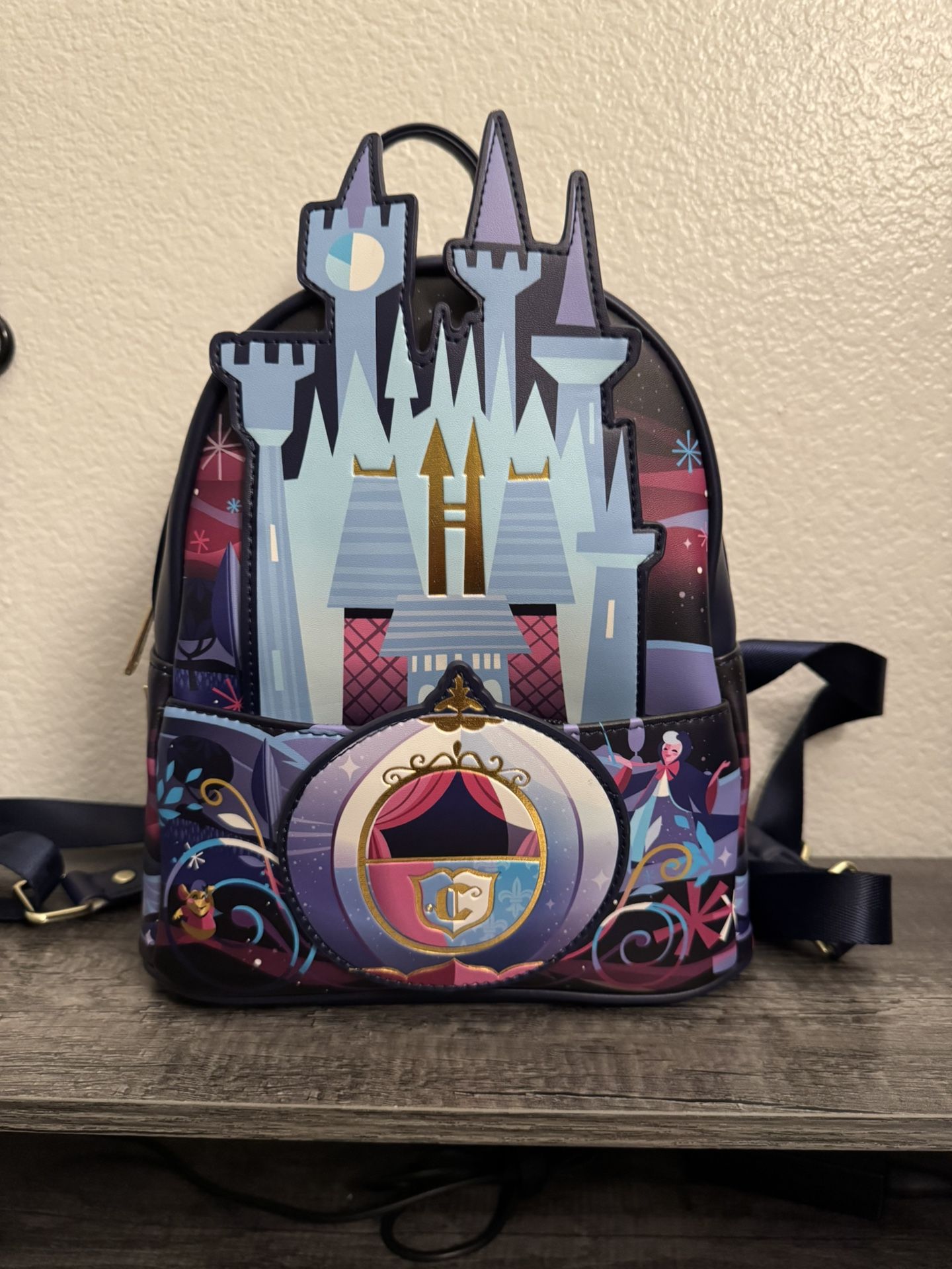 Loungefly Disney Cinderella Princess Castle Series and Castle wallet (limited edition)