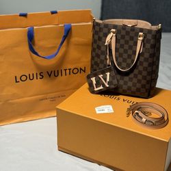 LOUIS VUITTON BAG
