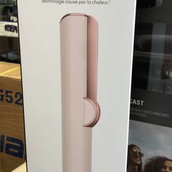 Dyson Airstrait  Straightening