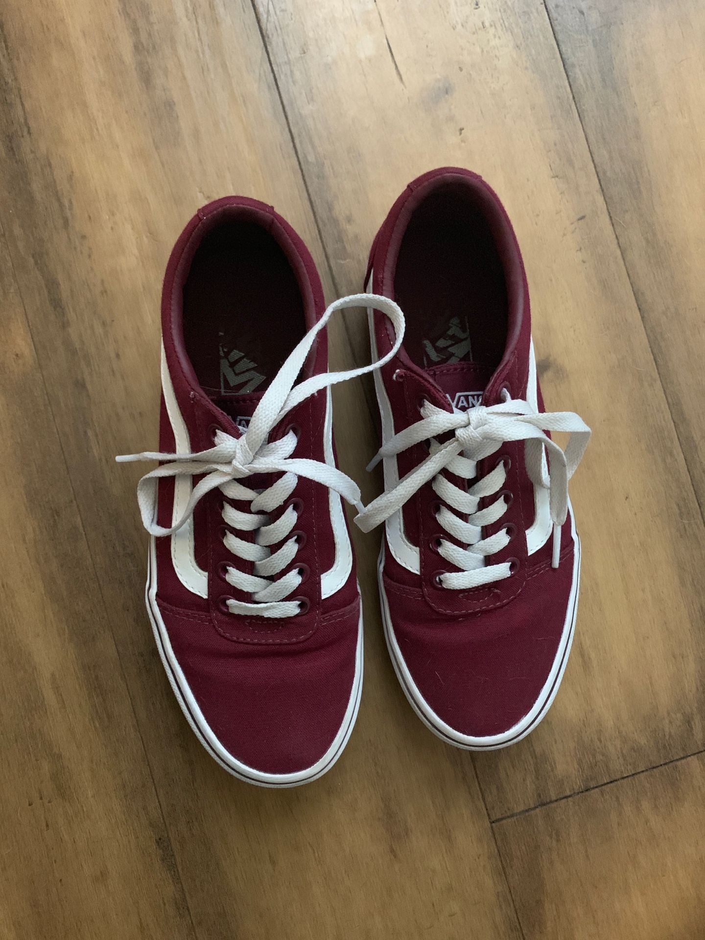 Vans ! Women’s size 7.5