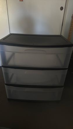 Dresser NEGOTIABLE