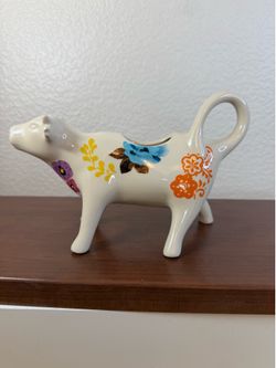 This is a Pioneer Woman "Flea Market Floral" cow creamer
