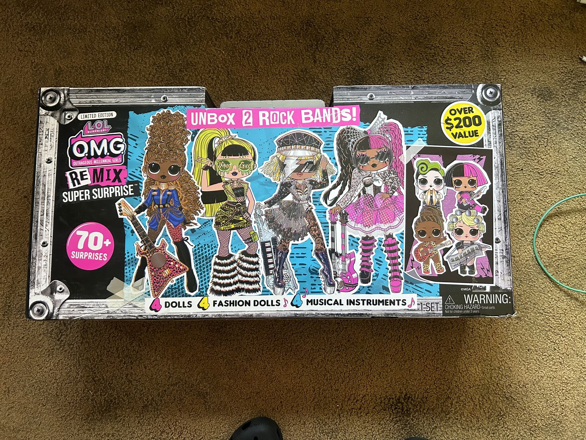 LOL OMG Remix Super Surprise 2 Rock Bands Doll Set with Working Instruments