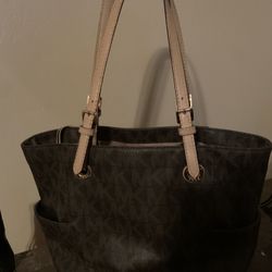 Michael Kors Purse 