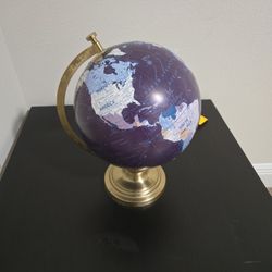 Designco Small Desktop Globe