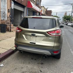 Ford Escape 2013