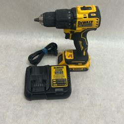 Dewalt 20 V Drill Dcd709 quarter inch with battery and charger