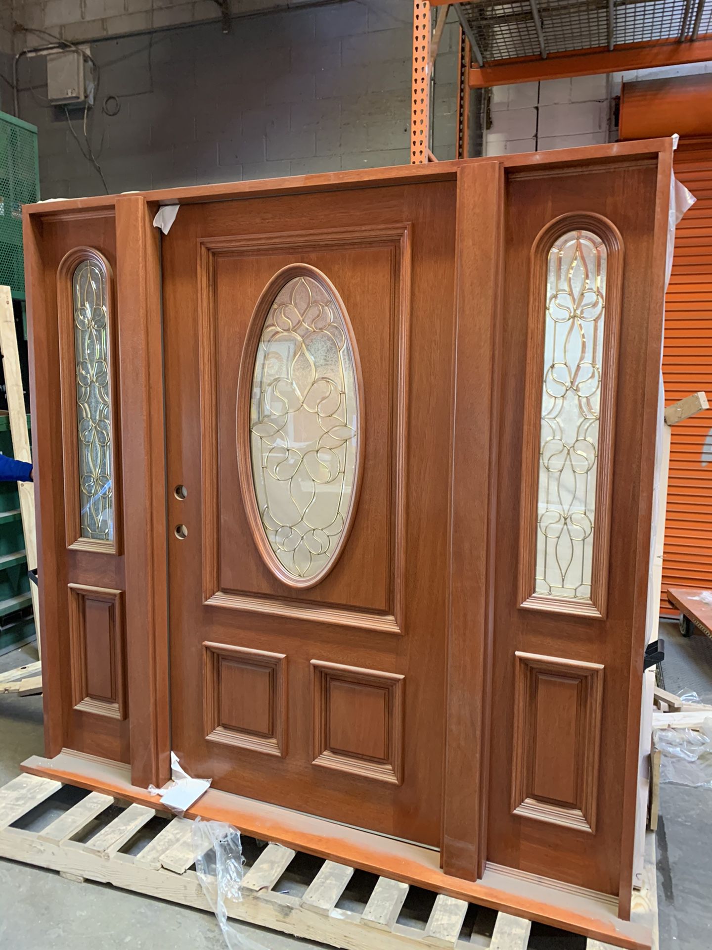 Solid Entry door with two sidelights for sale🏠🏠