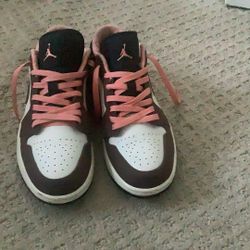 Jordan 1 Mocha Low Size 11.5