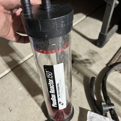 Two Little Fishies Phosban Reactor 150