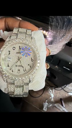 Luxury White Gold Moissanite Timepiece | VVS Flooded Edition