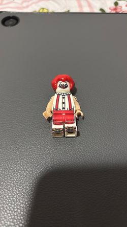 LEGO killer clown