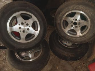 4 Wheels And Tires 225/75R15 Jeep