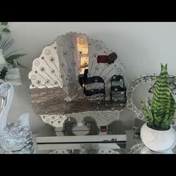 LED Light-Up Peacock Wall Decor / Table Decor – Beautiful Statement Piece