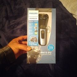 Philips Norelco Shaver 3500