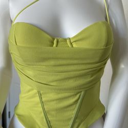 Brandnew Summer Top Size Small