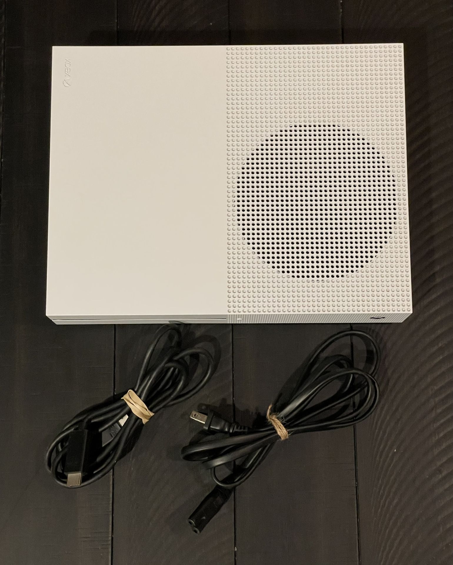 White Xbox One S, 1 TB, 4K Console with the HDMI & Power Cords