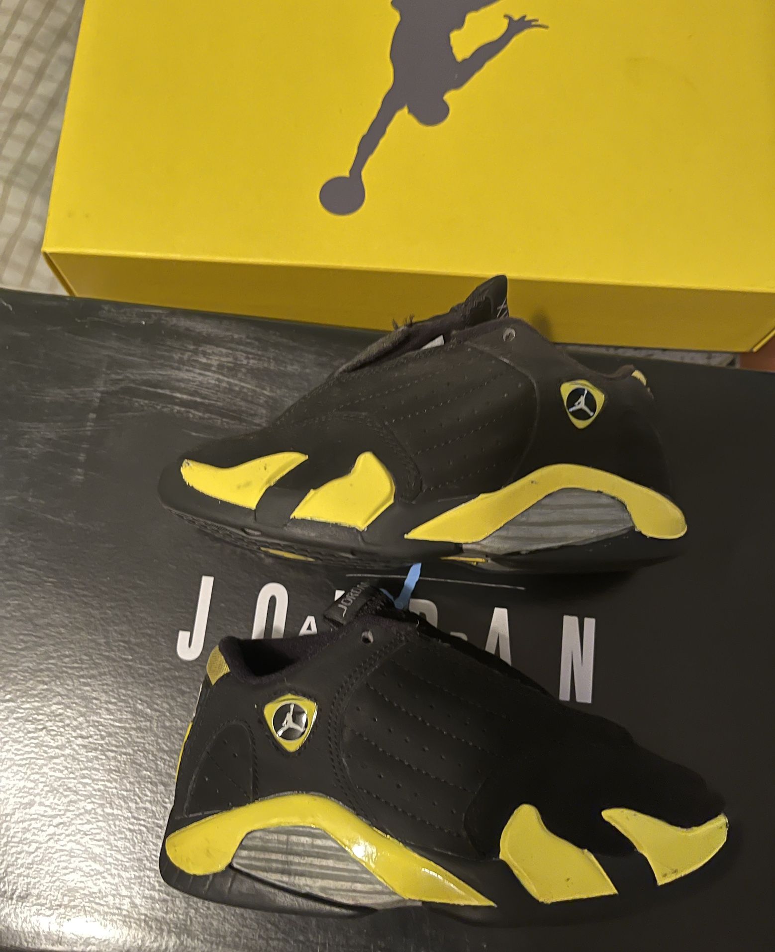 Air Jordan 14 Thunder Ps