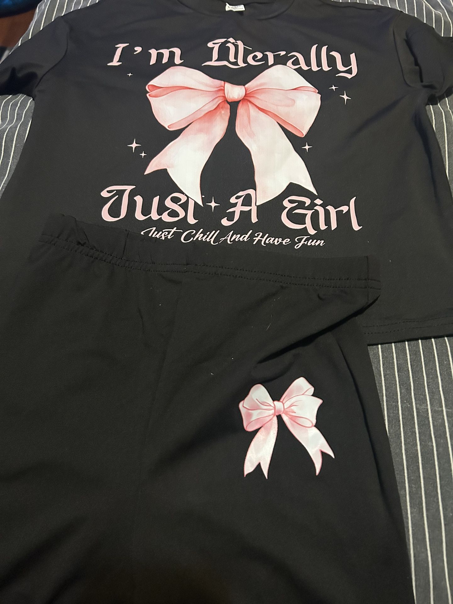 Girl 2 Piece Outfit Size 8