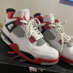 Air Jordan Retro 4 Size 11