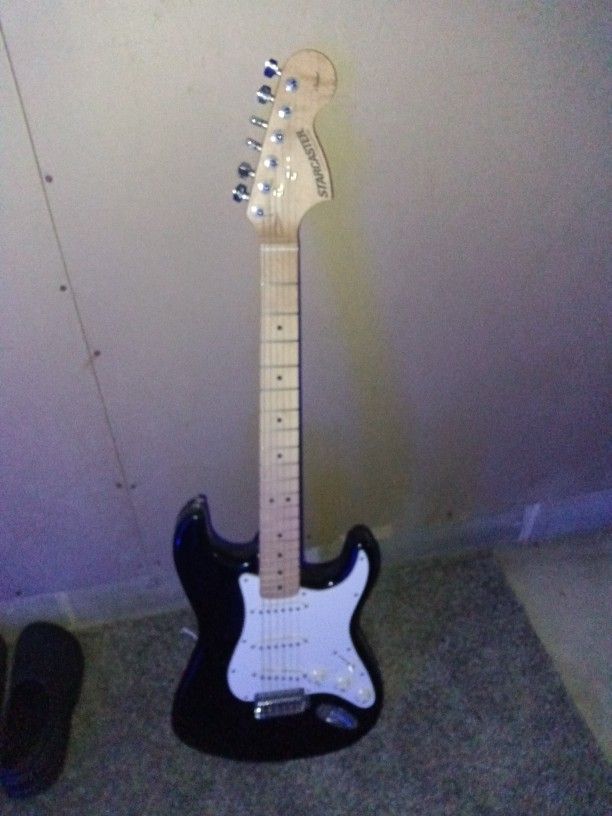 Starcaster Fender Electric Gutair
