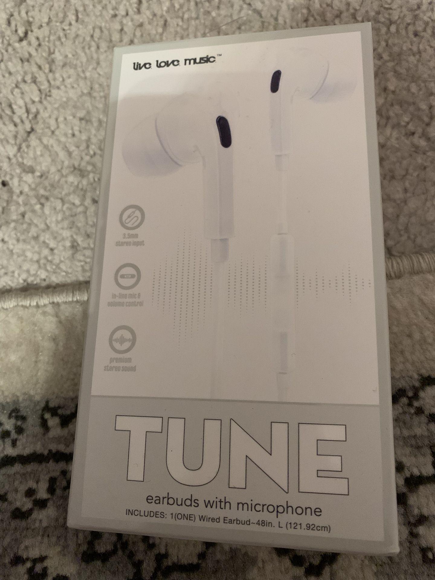 Earbuds With Microphone