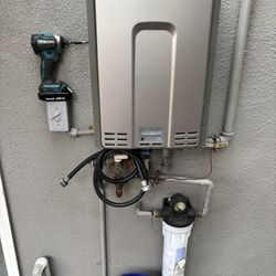 Rinnai Tankless 199k BTU