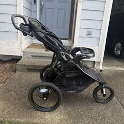 Jogger stroller
