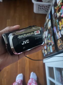 JVC Everio Dual SD Card Camcorder