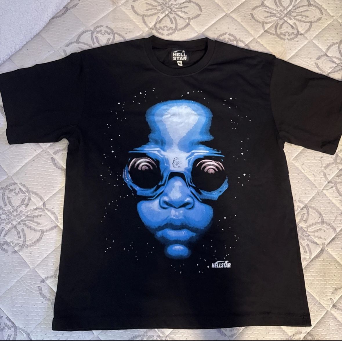 Hellstar Men's T-Shirt Size large - Black - Brand New Condition - Goggles