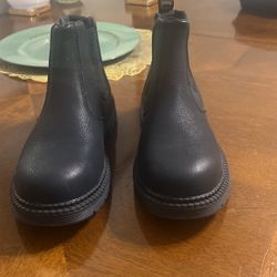 New Big Michael Khors Back Pack