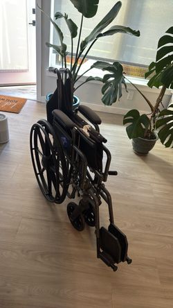 Free wheel chair
