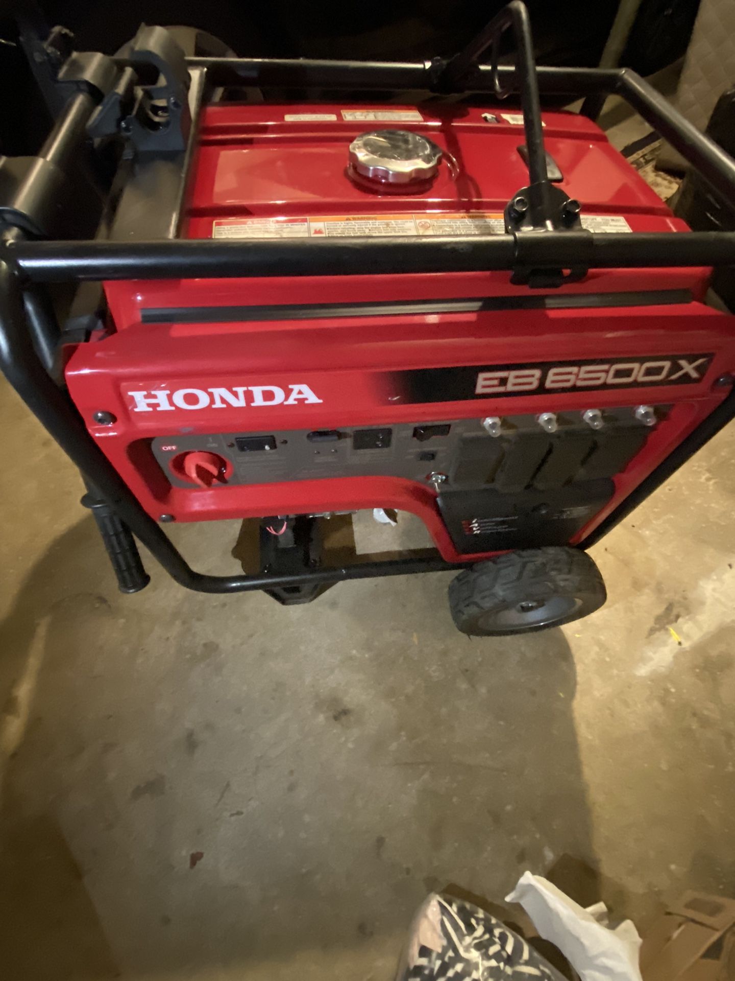 Generador HONDA EB6500X