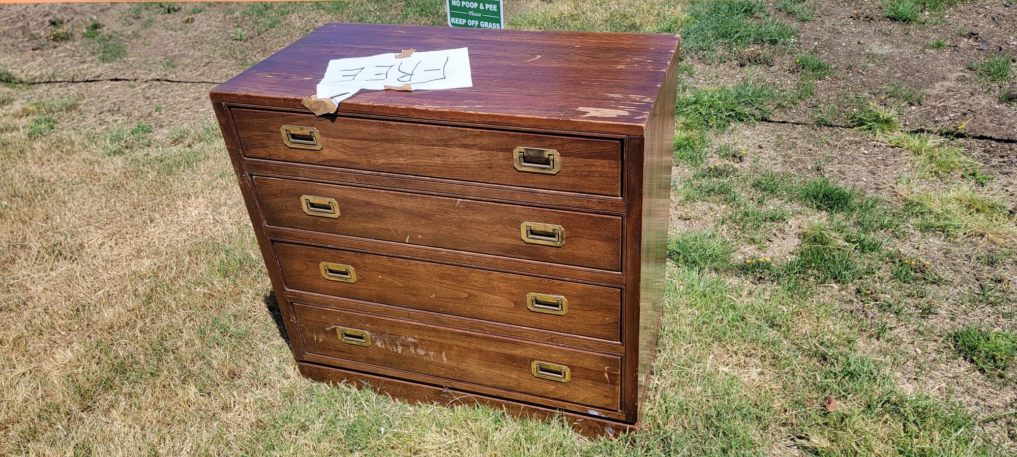 Free Dresser