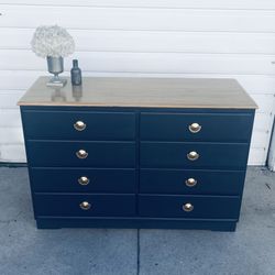 Vintage 8-Drawer Wood Dresser