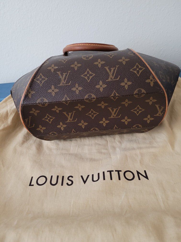 Louis Vuitton Ellipse Bag