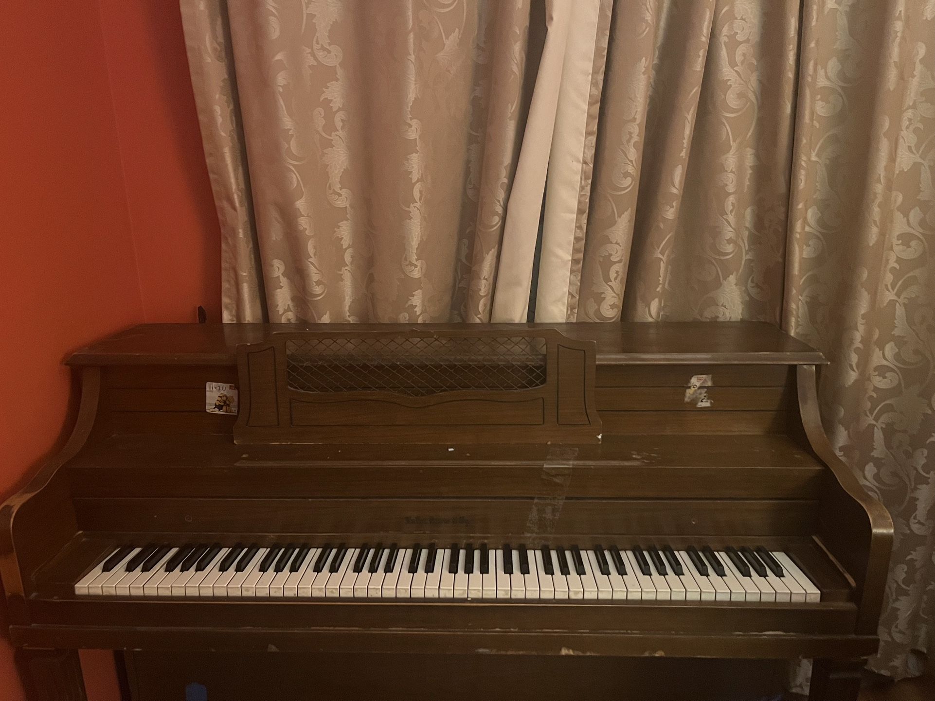 Free Piano