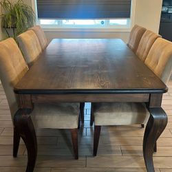 Dining Table And 6 Chairs