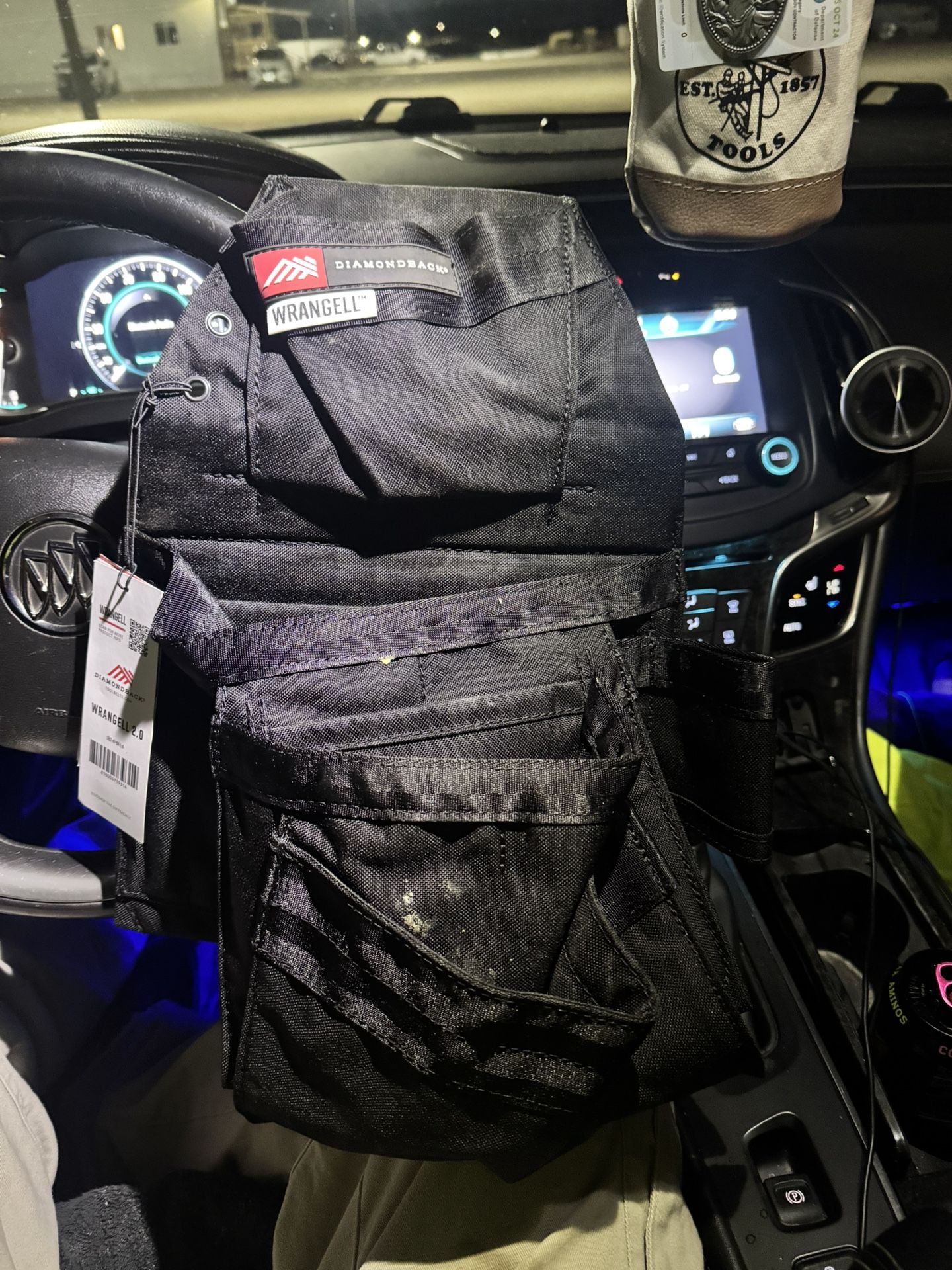 Diamond Back Wrangler Left Pouch