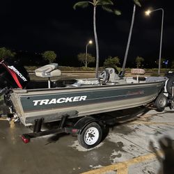 16.5 Fishing Boat