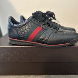 Gucci Sneakers